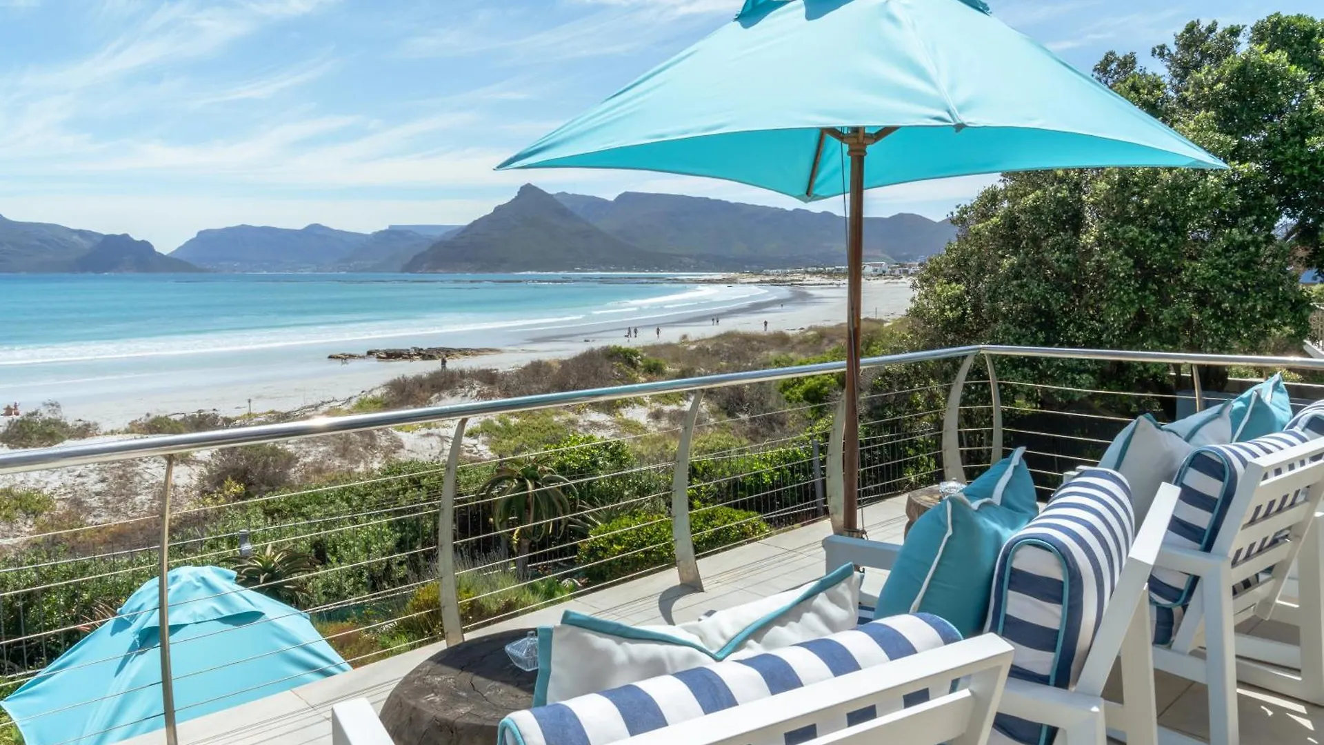 Last Word Long Beach Kommetjie
