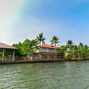 Resort Grand Ayur Island ***